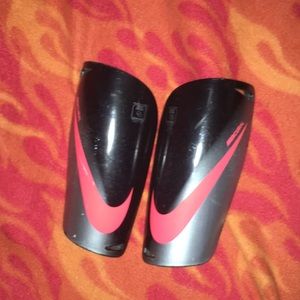 Nike mercurial shin guards